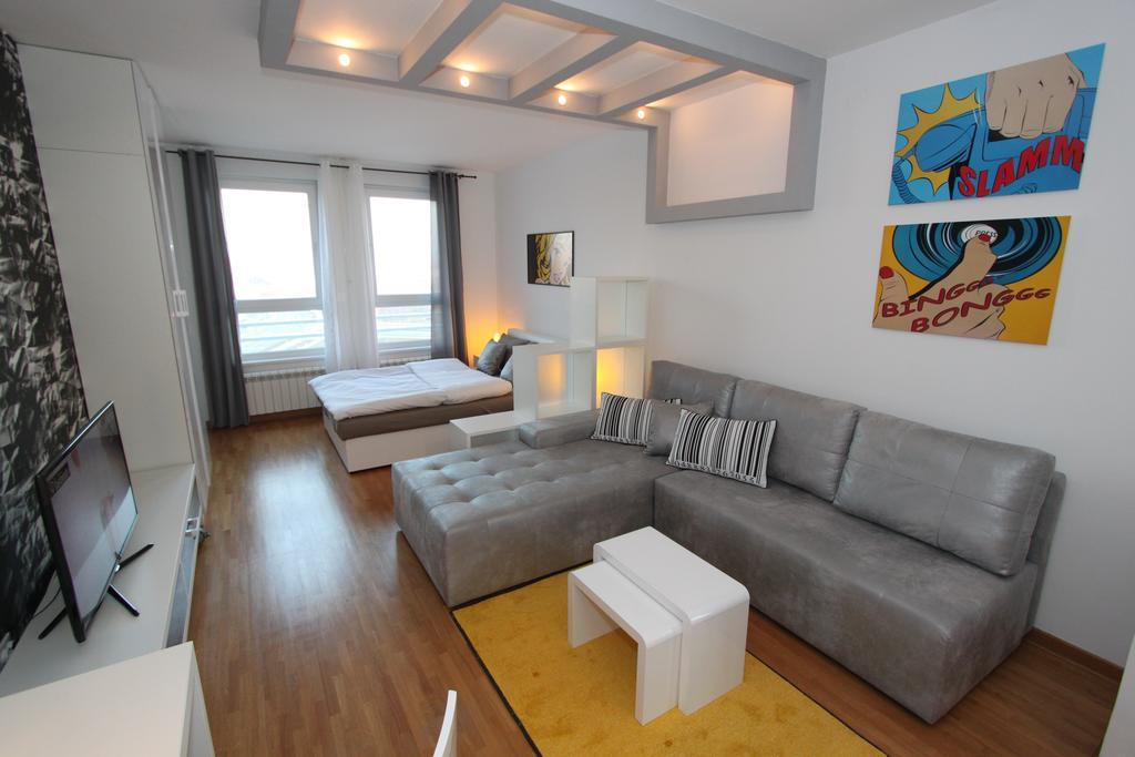 New Belgrade Apartment Neven, Parking 5 Evra Dan Luaran gambar